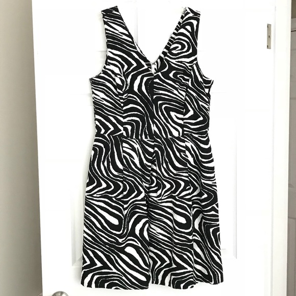 Banana Republic Heritage Dress - Picture 1 of 2